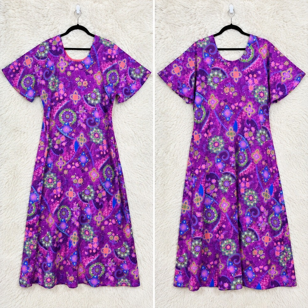 1960/70s Pristine Vintage Two Potatoes Psychedelic Muumuu